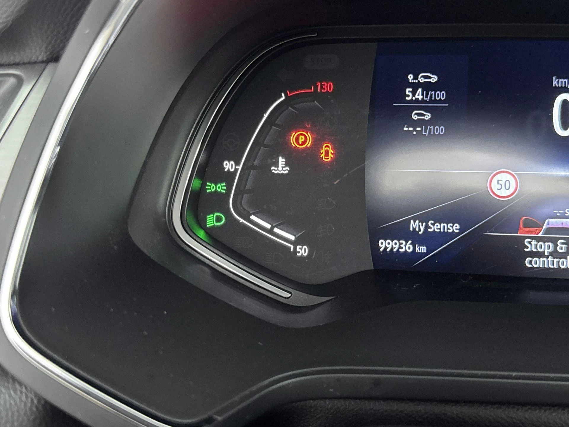 Renault-Captur-image-8