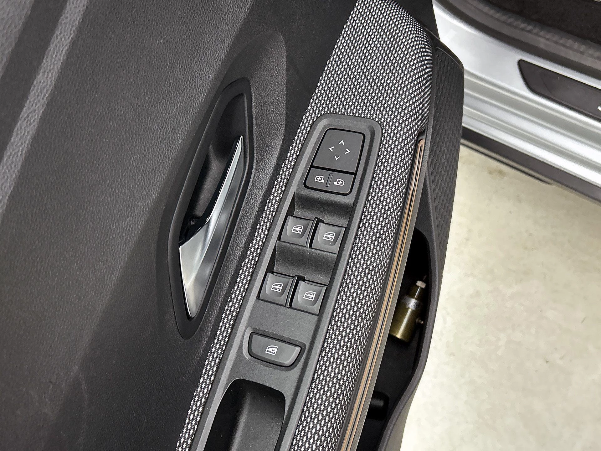 Dacia-Sandero Stepway-image-27