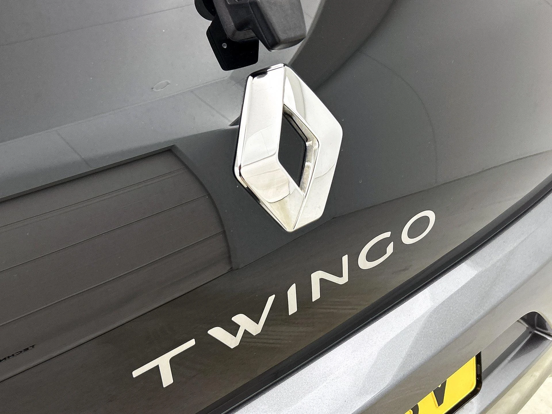 Renault-Twingo-image-16