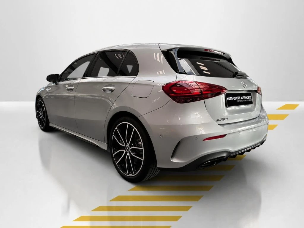 Mercedes-Benz-A-Klasse 200-image-12