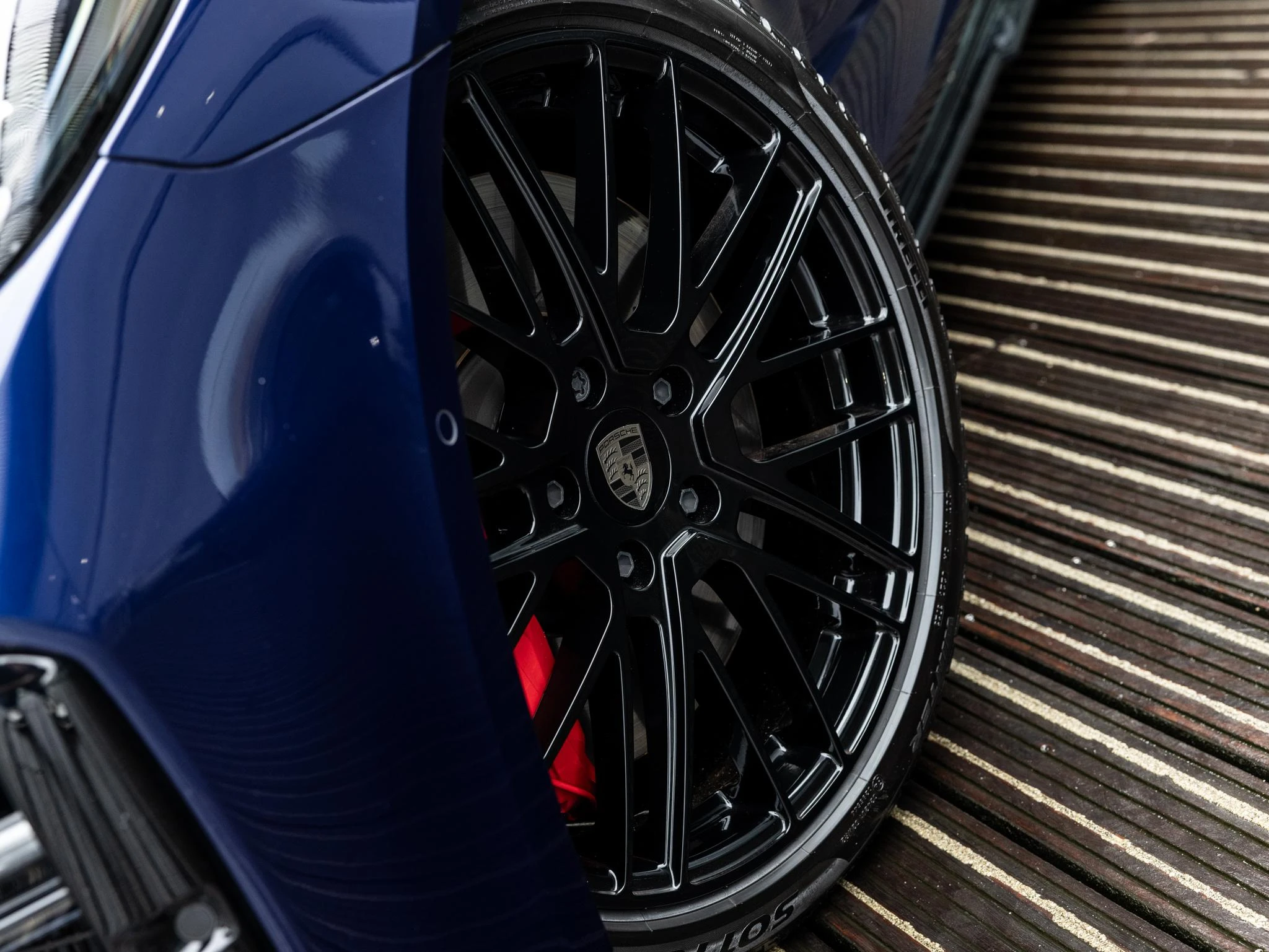 Porsche-Panamera-image-7