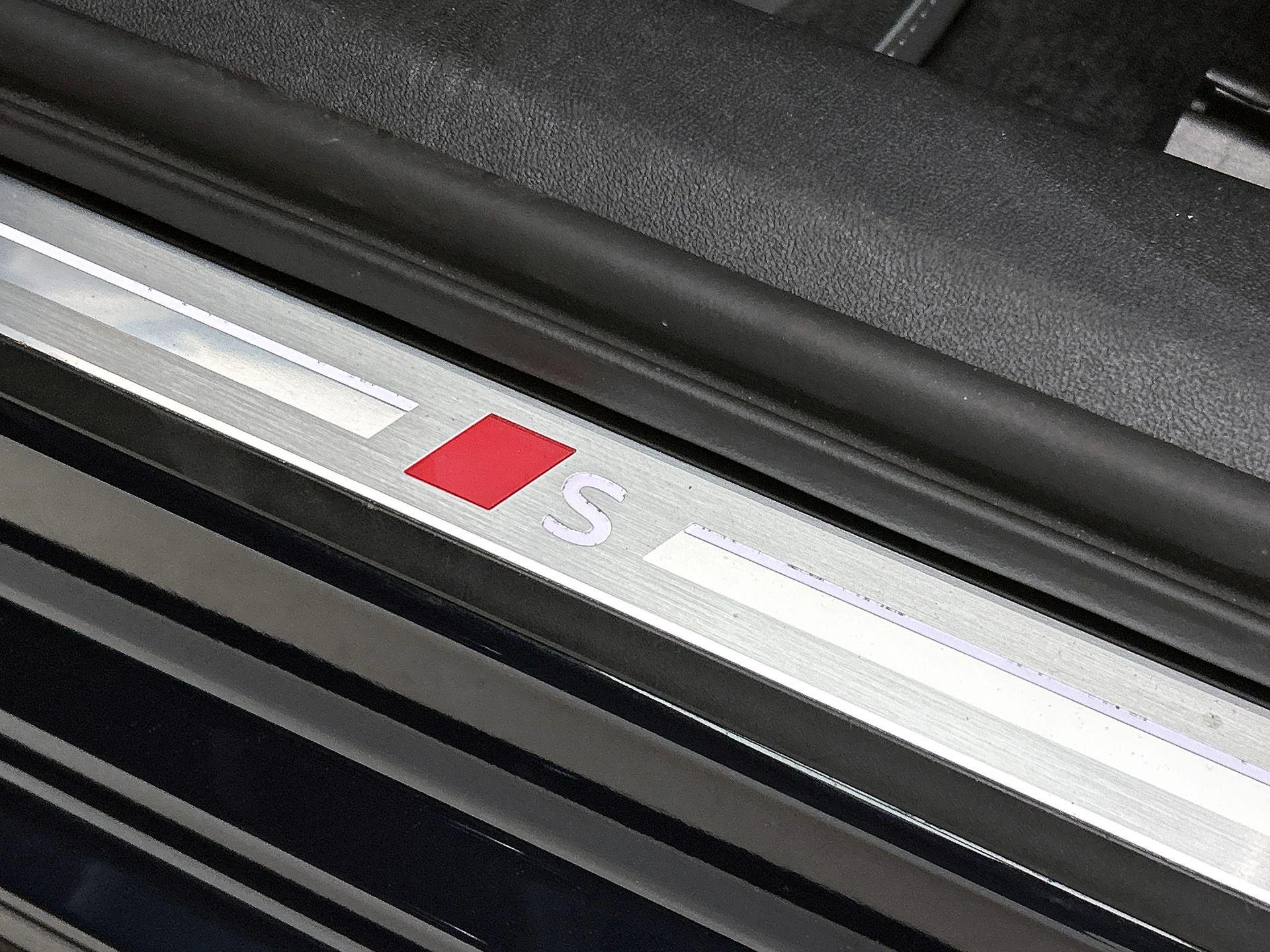 Audi A5 Avant 2.0 e-hybrid quattro S edition