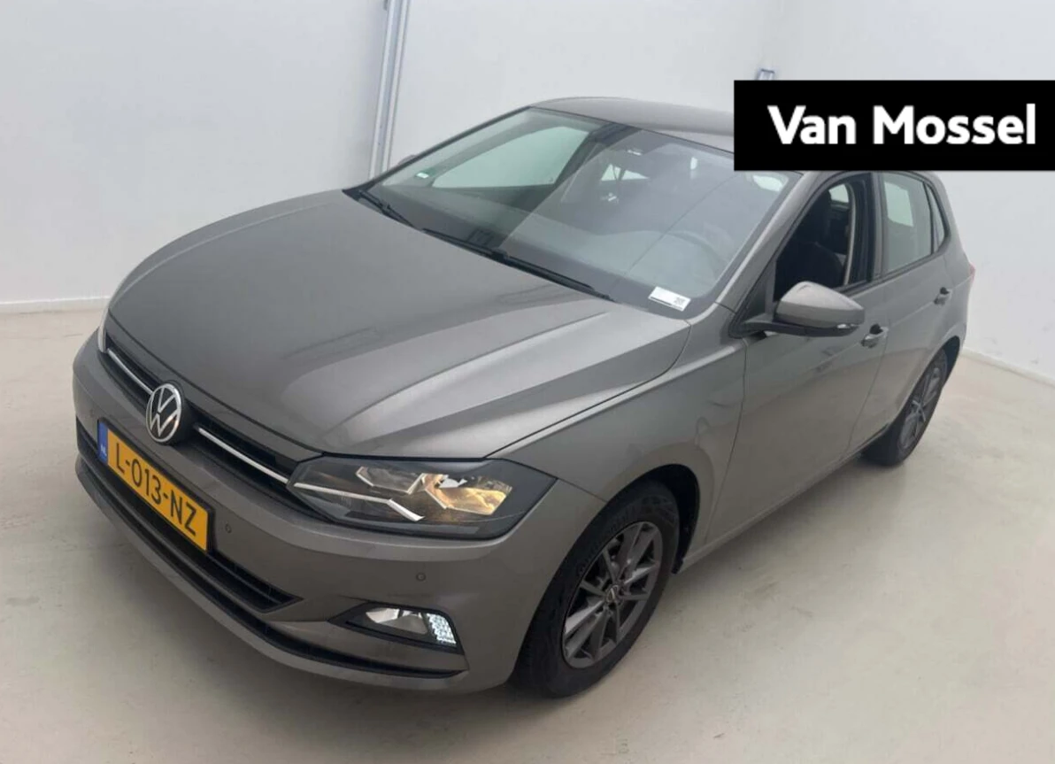Volkswagen-Polo-image-0
