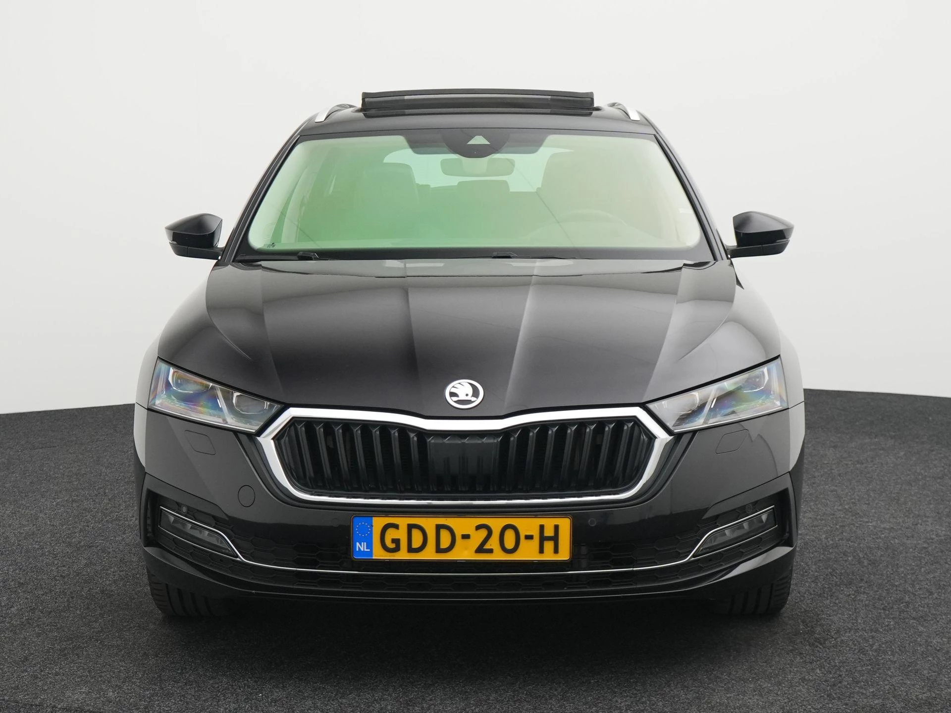 Škoda Octavia Combi 1.4 TSI iV PHEV Business Edition Plus