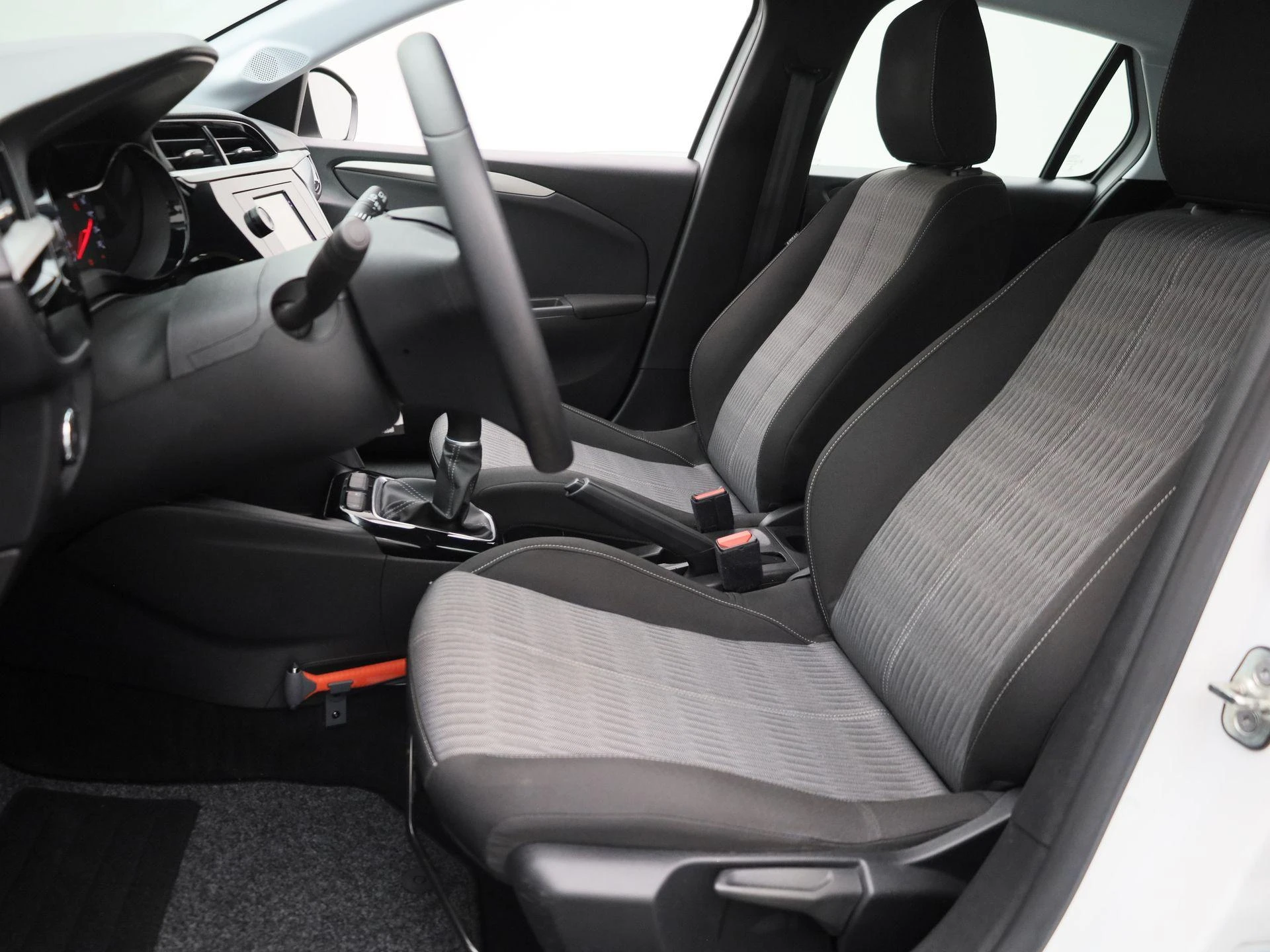 Opel-Corsa-image-10