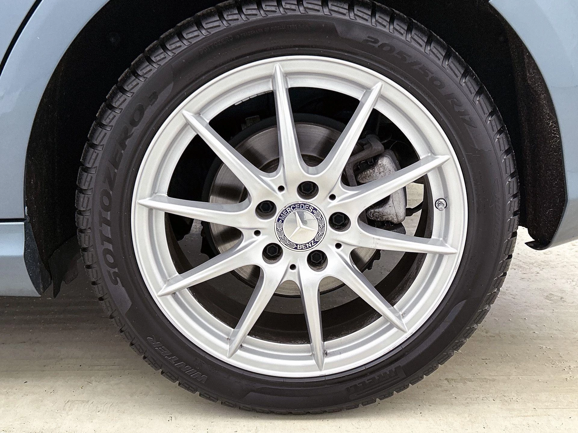 Mercedes-Benz-B-Klasse-image-20