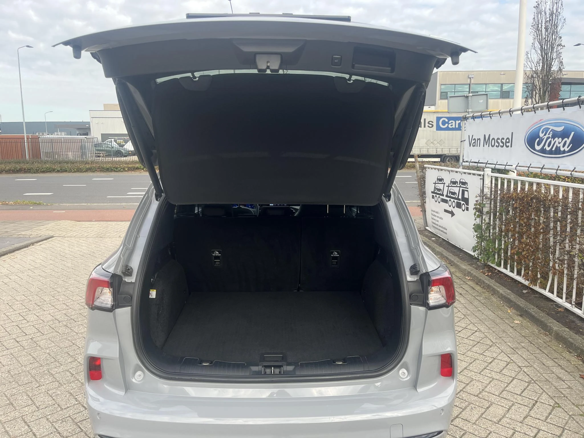Ford-Kuga-image-11