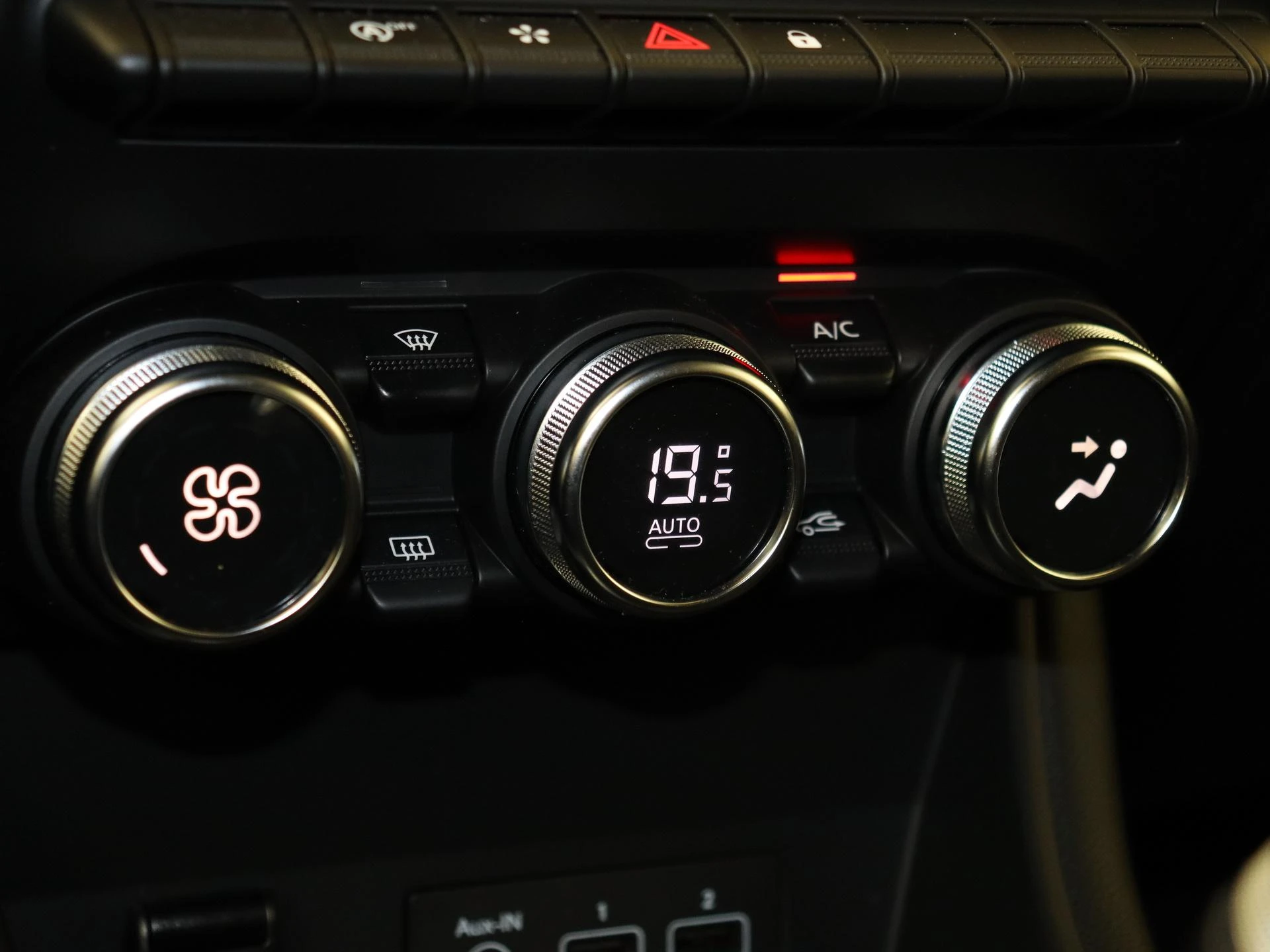 Renault-Captur-image-19