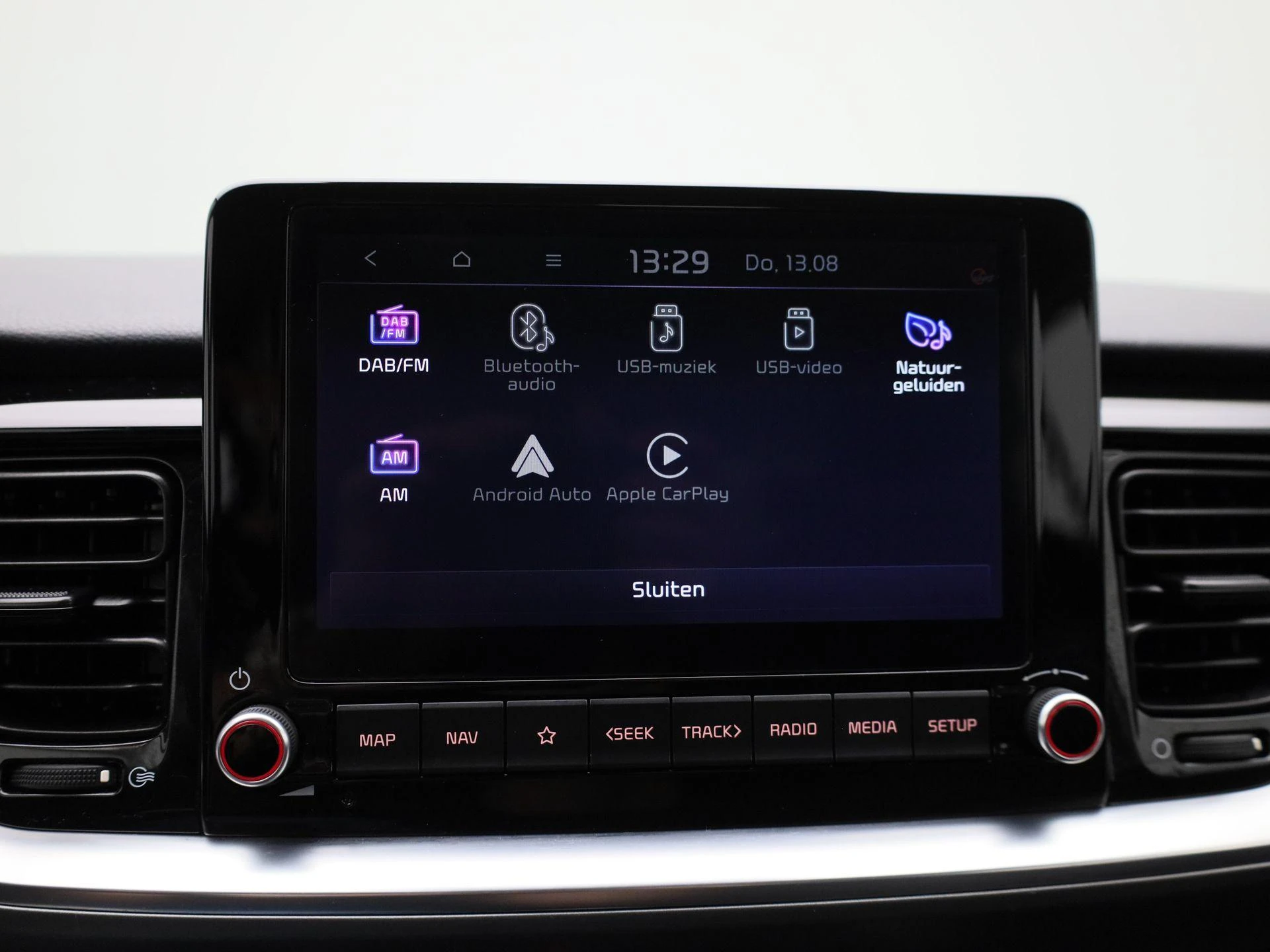 Kia-Stonic-image-23