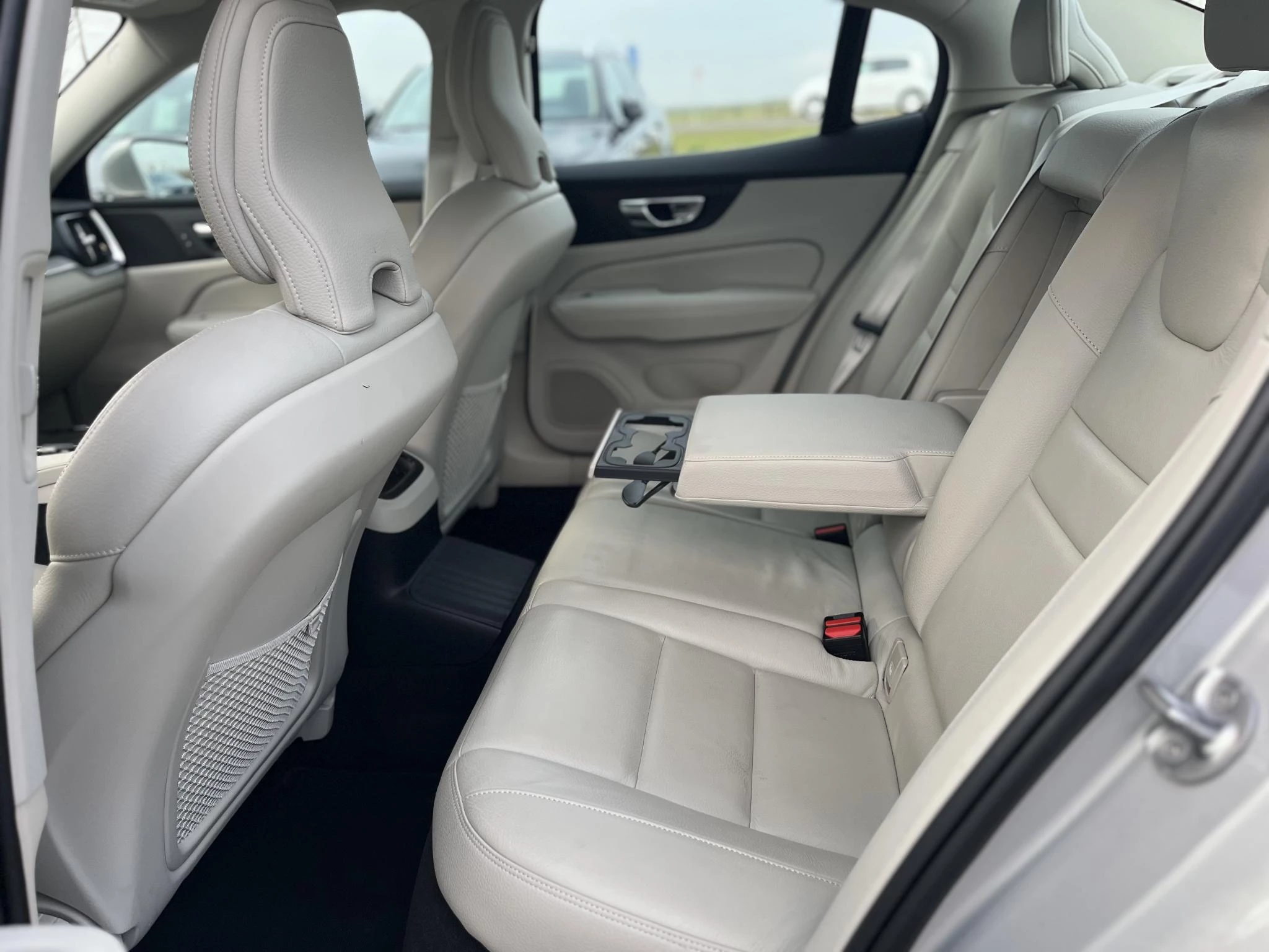 Volvo-S60-image-7