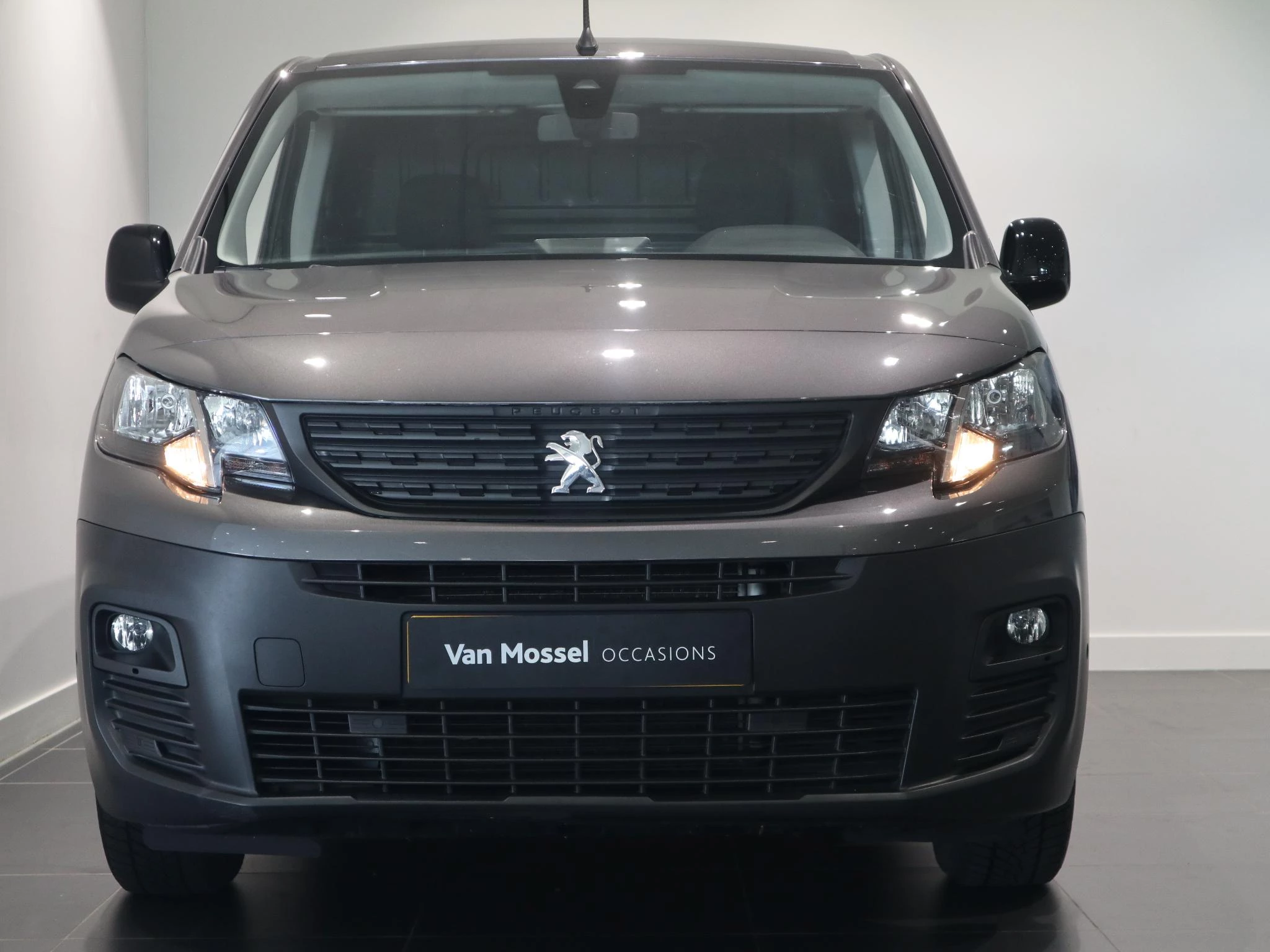 Peugeot-Partner-image-2
