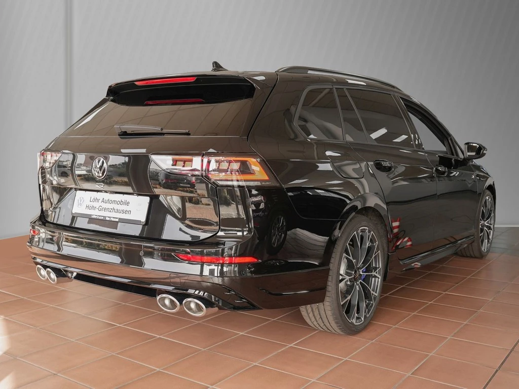Volkswagen Golf VIII Variant 2.0 TSI 245 kW 4Motion R AHK