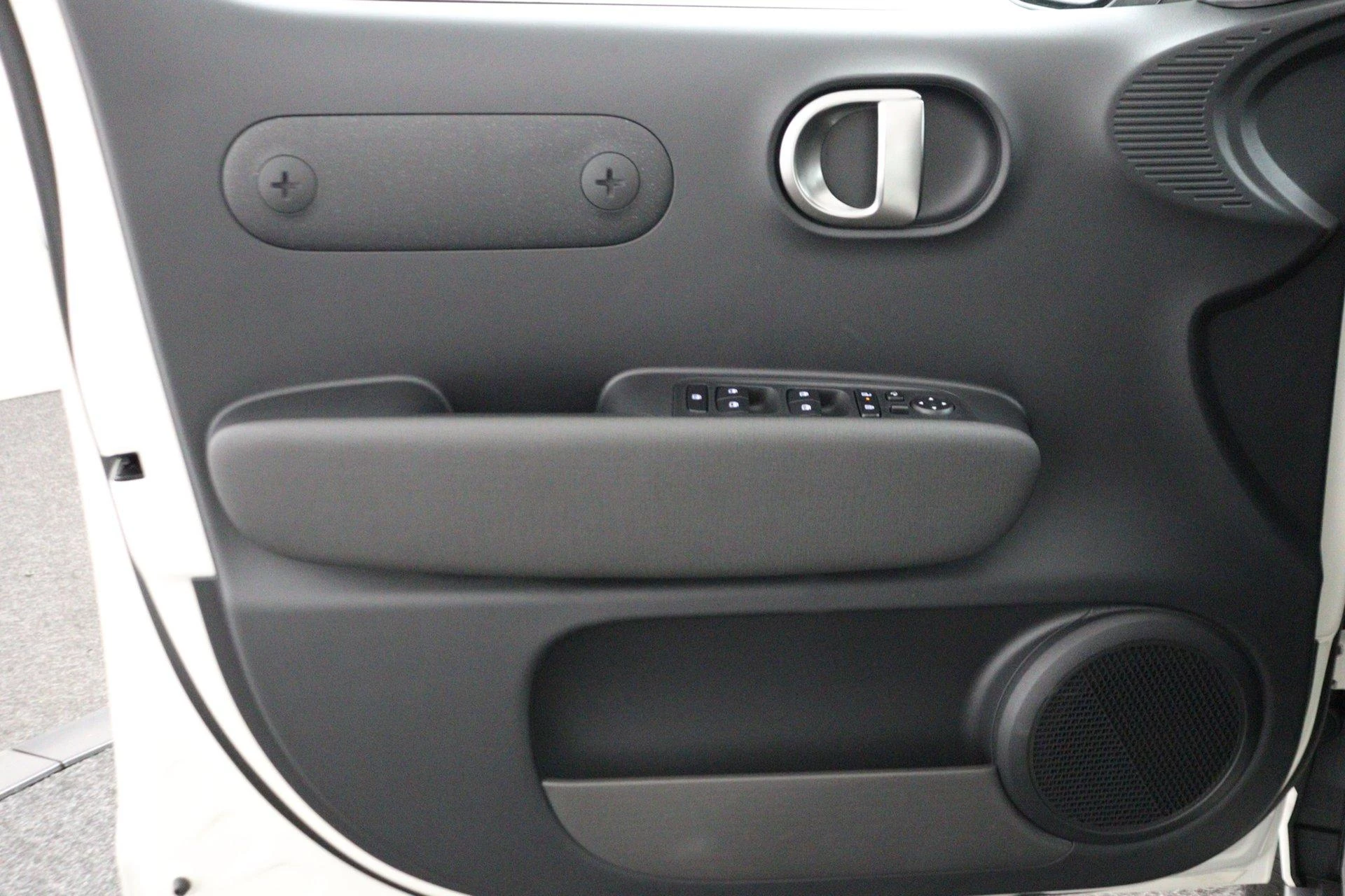 Hyundai-Inster-image-46
