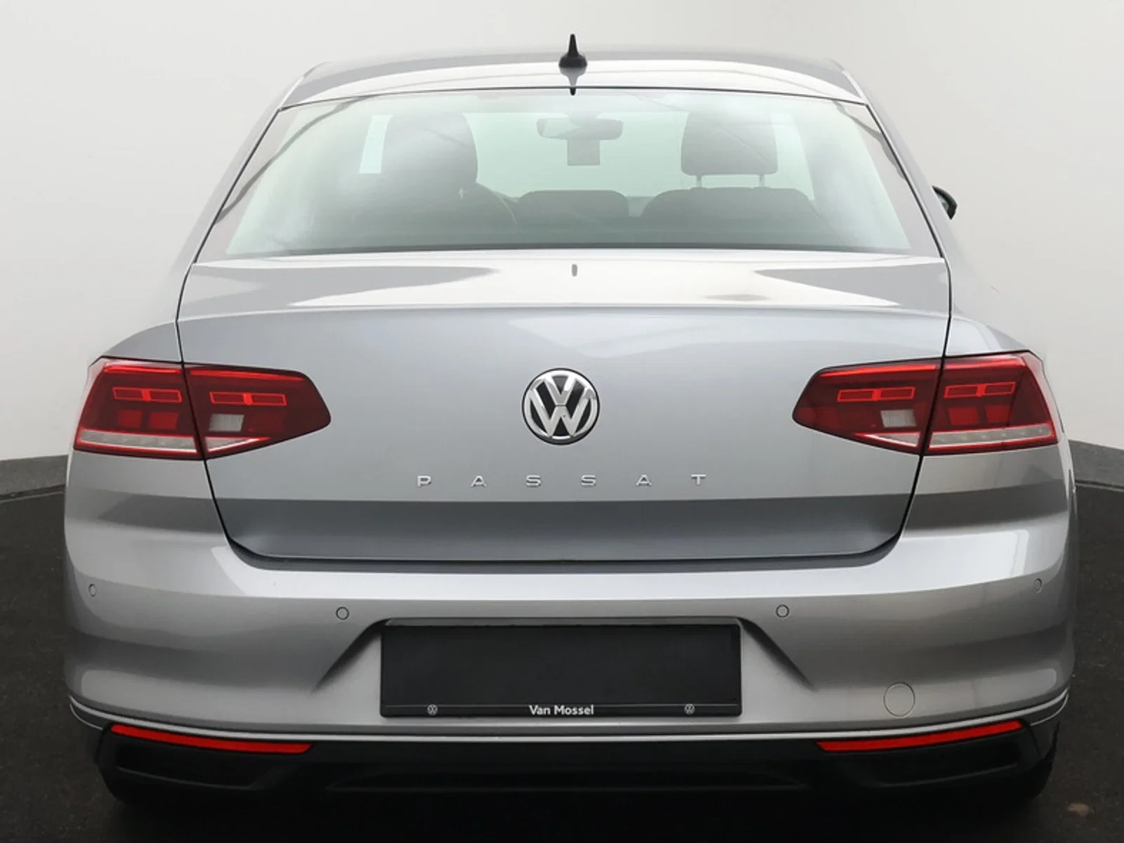 Volkswagen Passat Passat 1.5 TSI Elegance 150PK *AUTOMAAT*PDC*CRUISE*APP-CONNECT*BLTH*...*