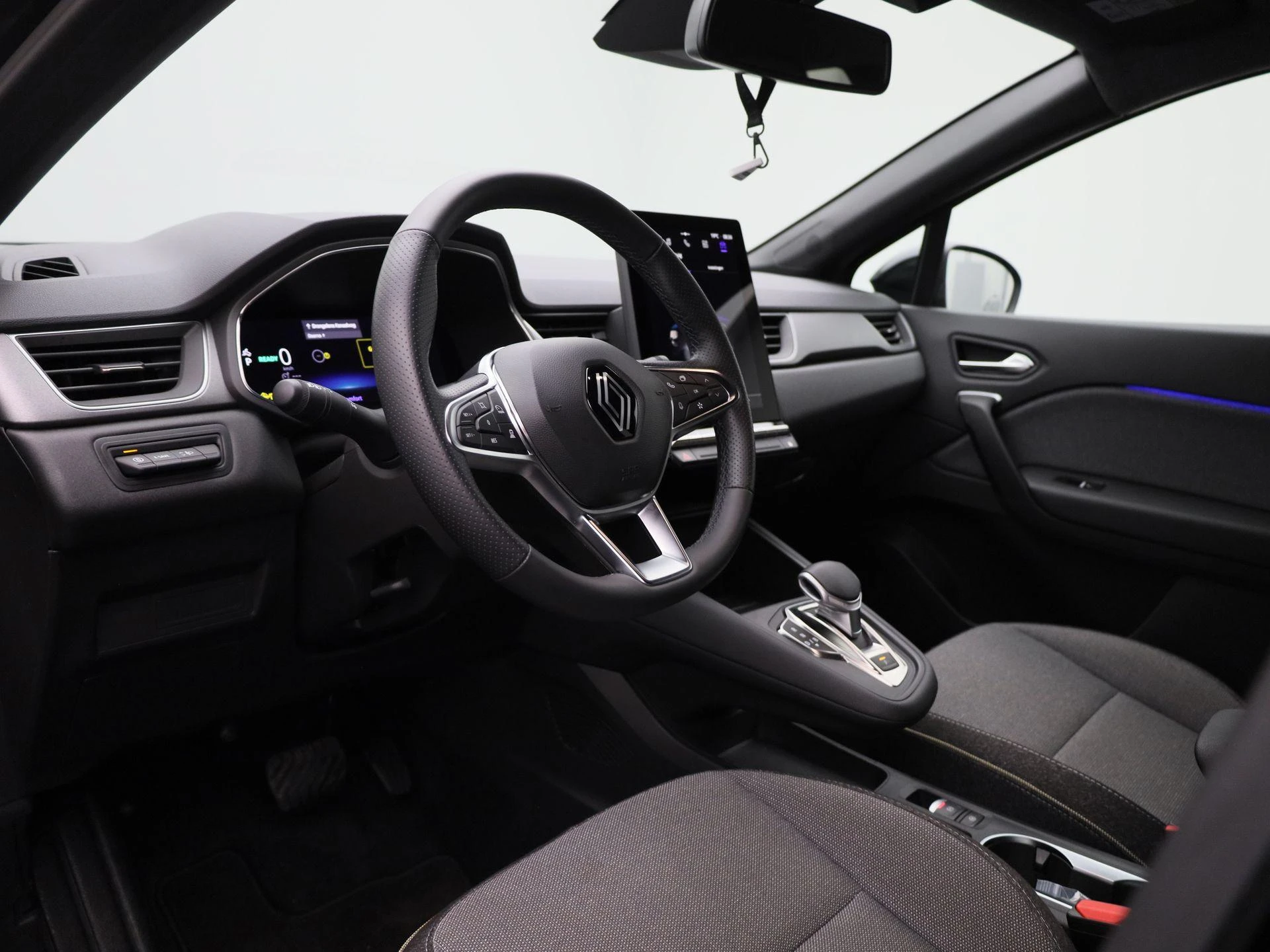 Renault-Captur-image-31