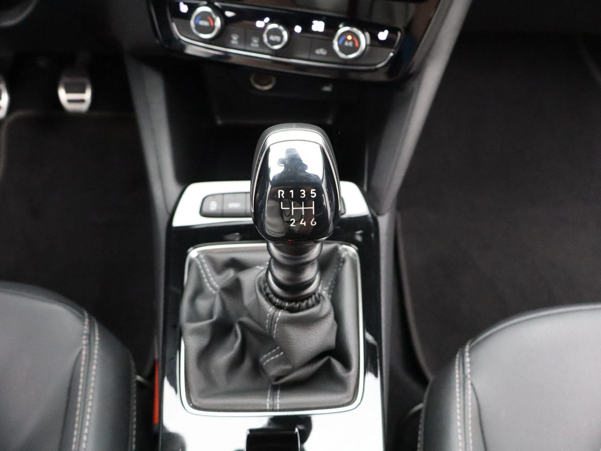 Opel-Mokka-image-9