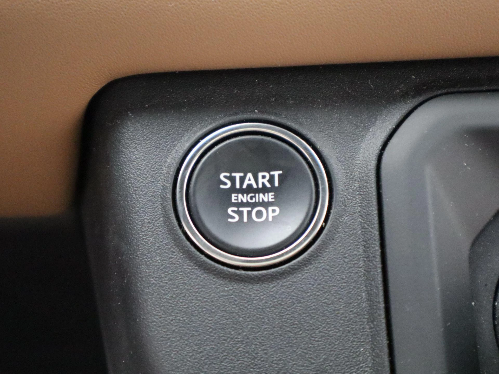 Land Rover Defender 110 2.0 P300e 110 X-Dynamic HSE