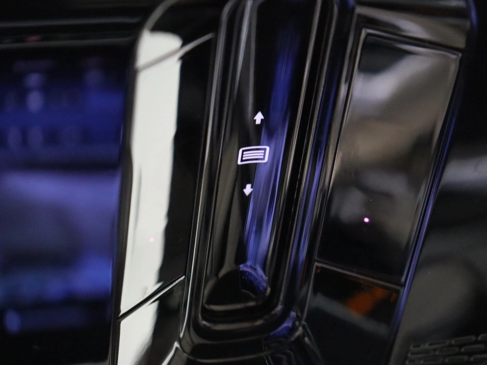 Mercedes-Benz-S-Klasse-image-24