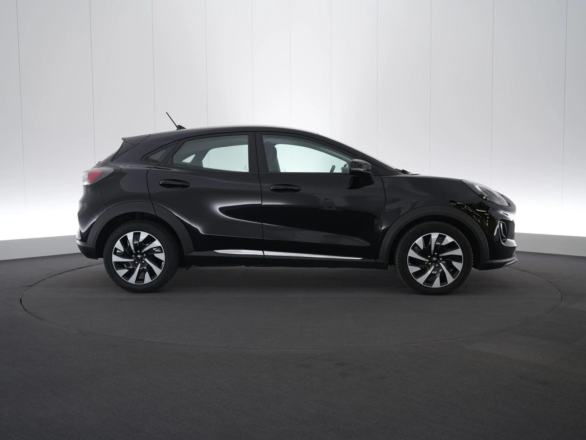 Ford Puma 1.0i Ecoboost MHEV 92kW Aut. Titanium