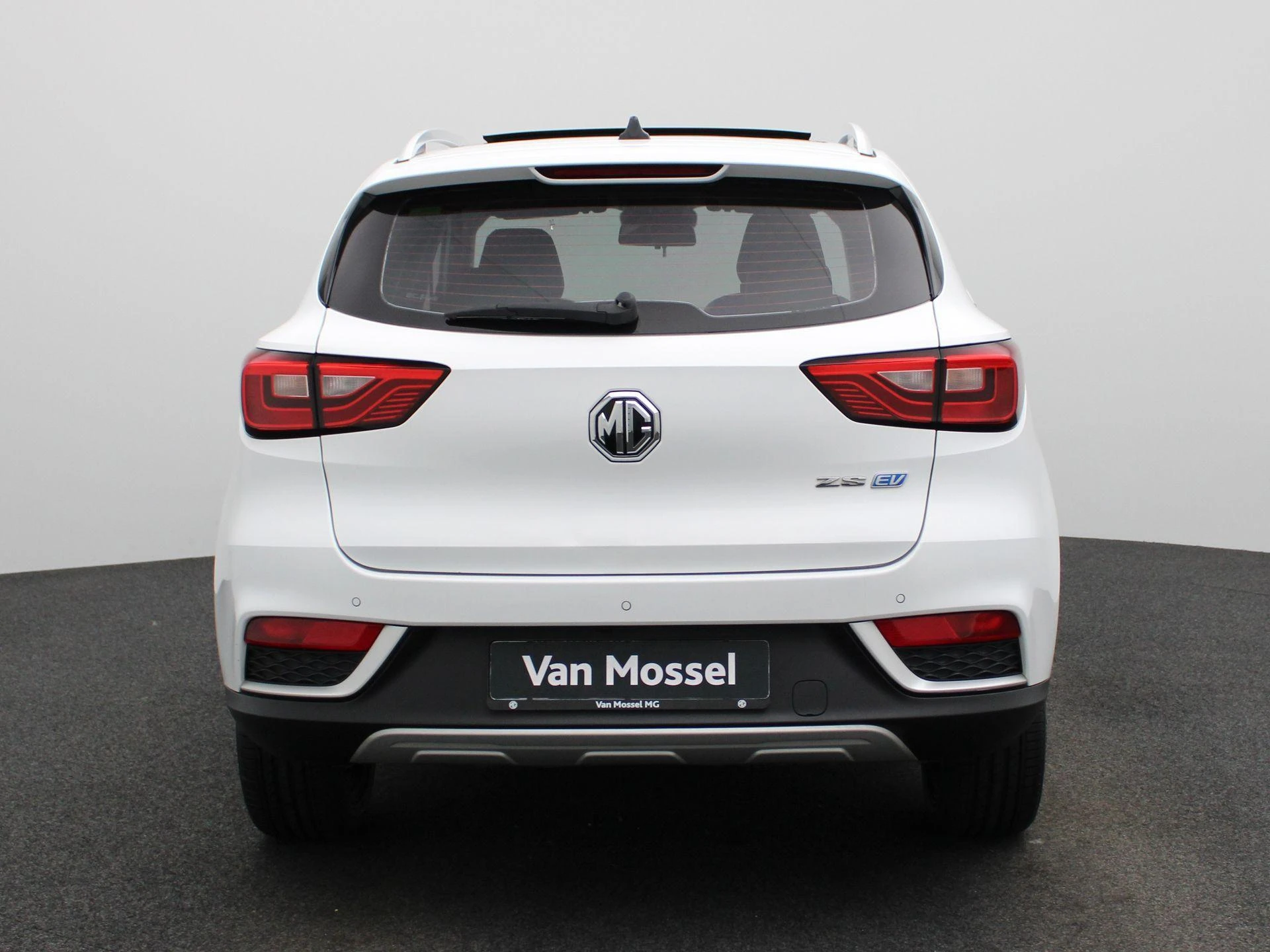 MG-ZS EV-image-6