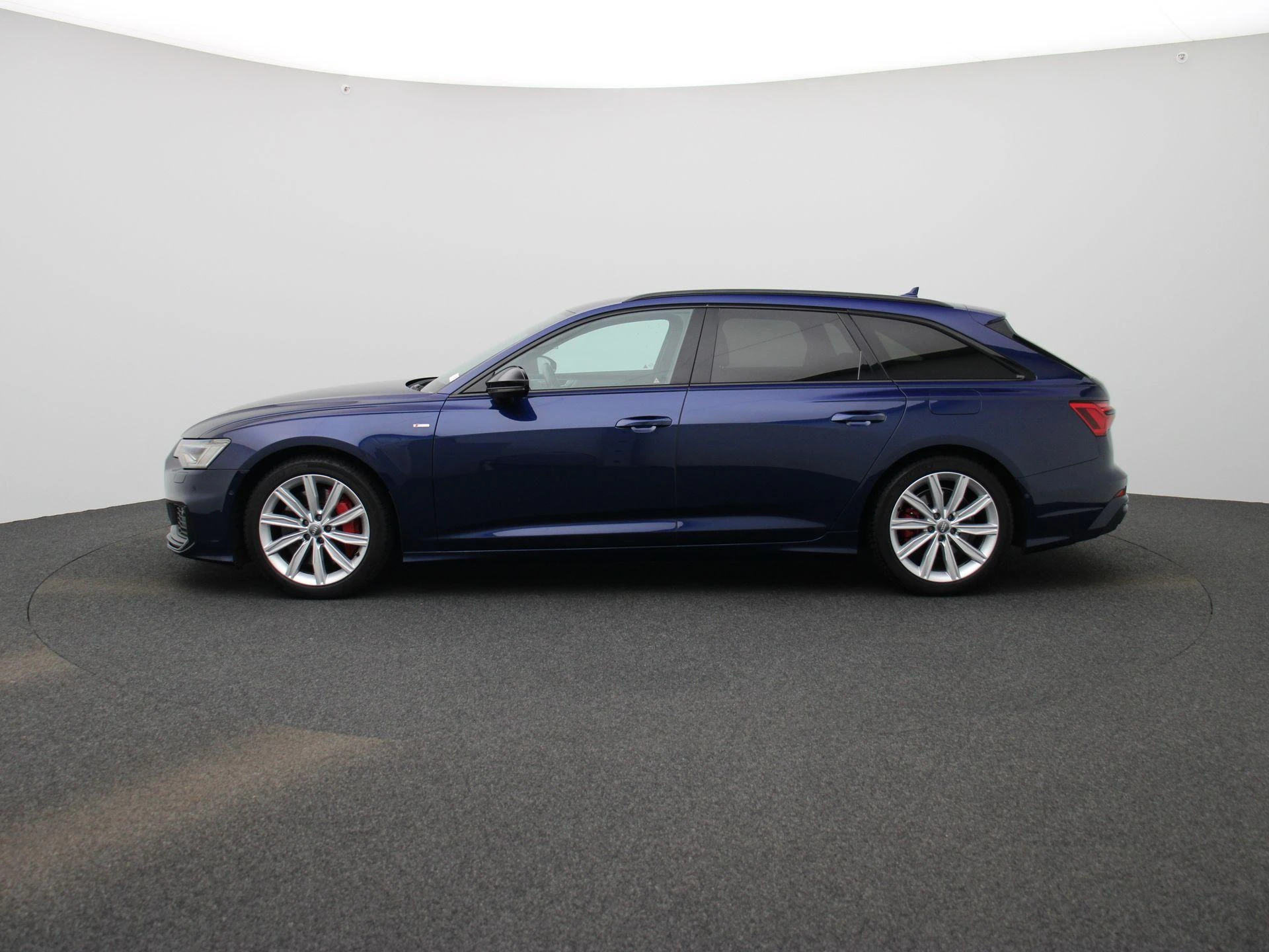 Audi-A6-image-4