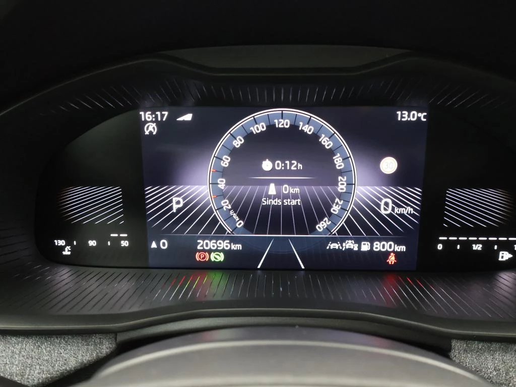 Škoda Kamiq Kamiq 1.0TSI 116PK *AUTOMAAT*CRUISE*CAMERA*VIRTUAL COCKPIT*PDC*APP-CONNECT*KEYLESS GO*...*