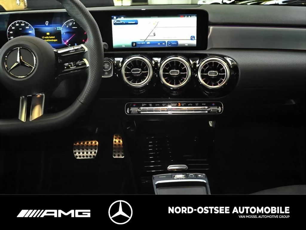 Mercedes-Benz A-Klasse 200 d AMG AHK MBUX NIGHT SHZ KLIMA LED AMG Line