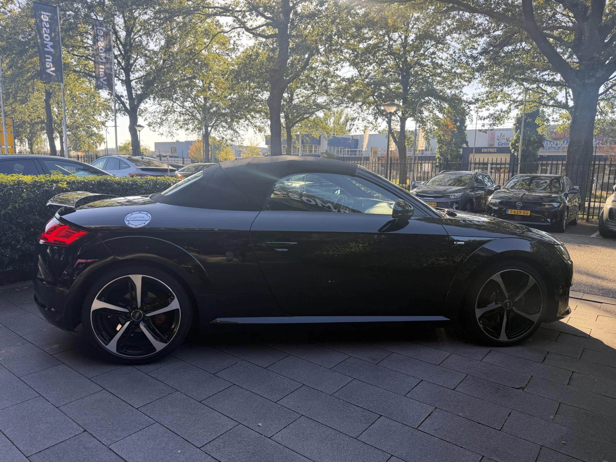 Audi-TT-image-12