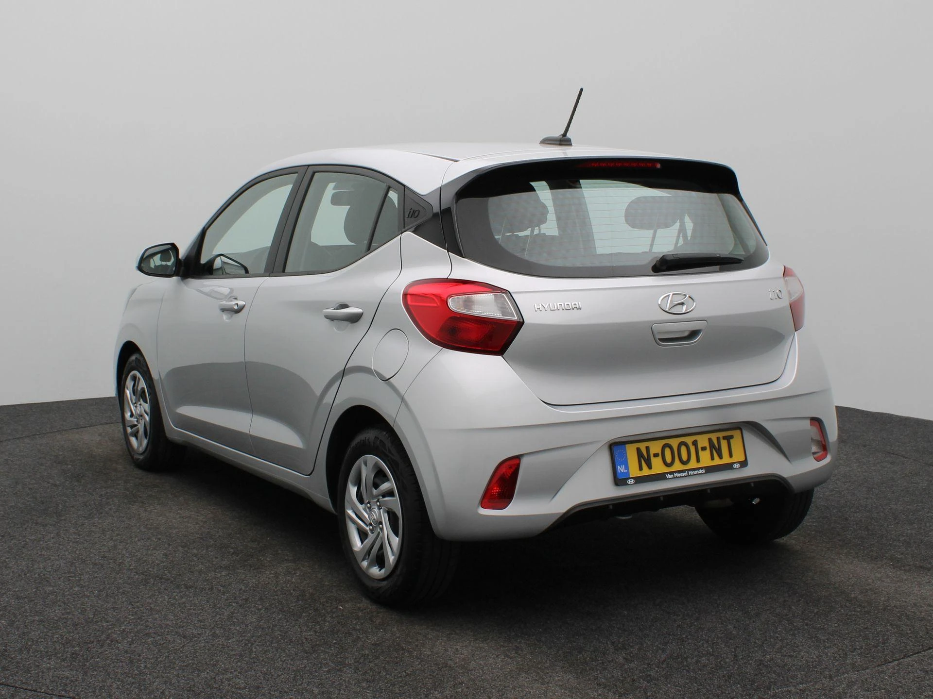 Hyundai-i10-image-2
