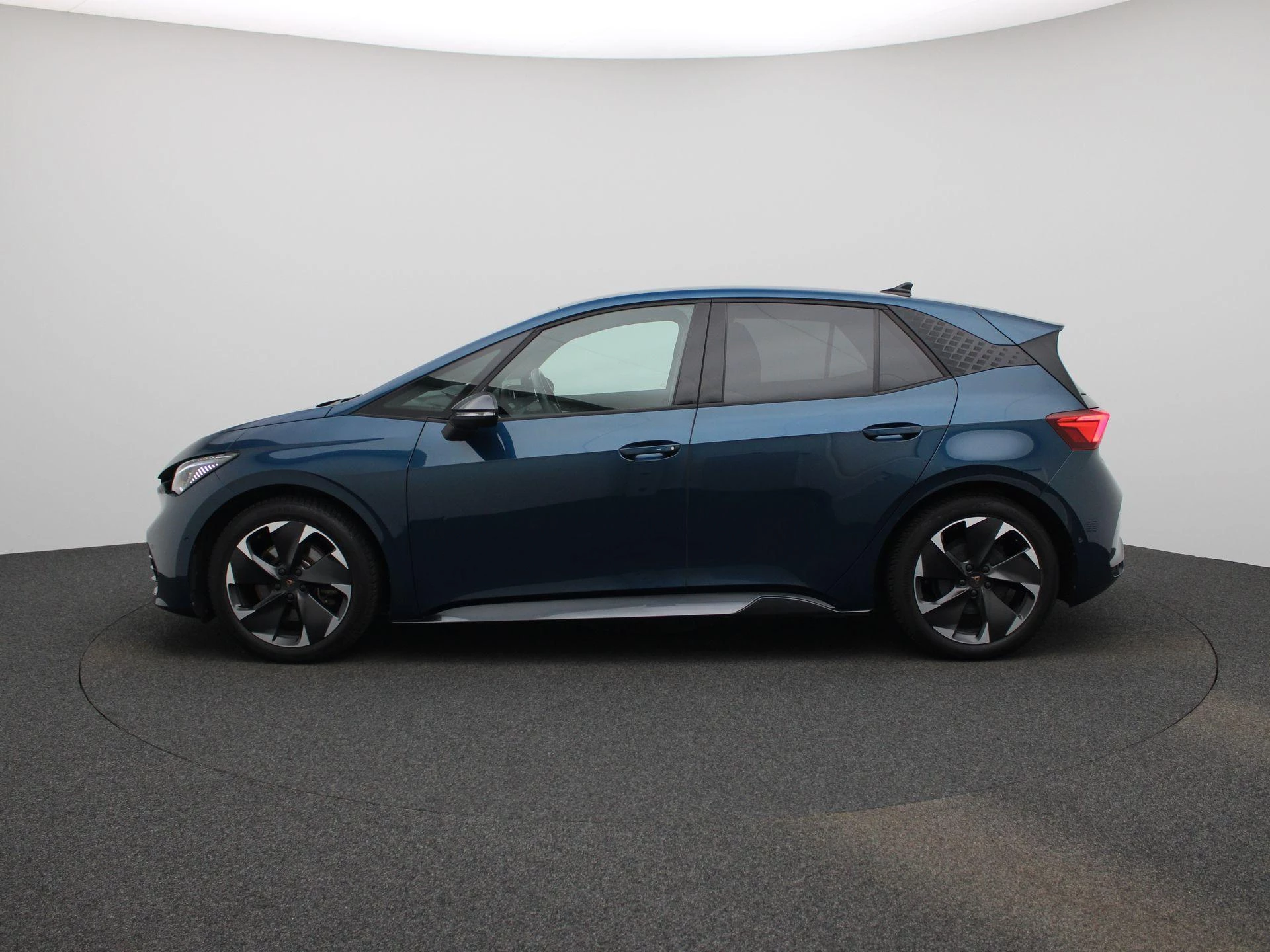 CUPRA Born Adrenaline 62 kWh