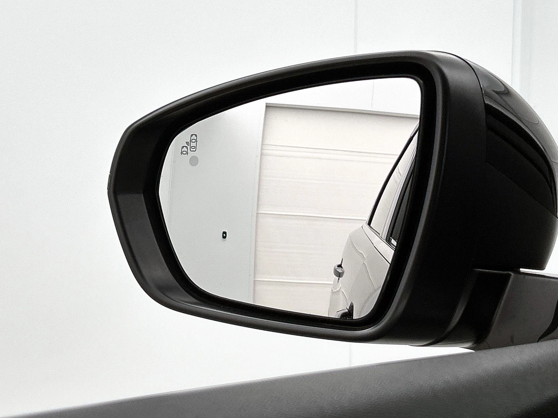 Peugeot-5008-image-23