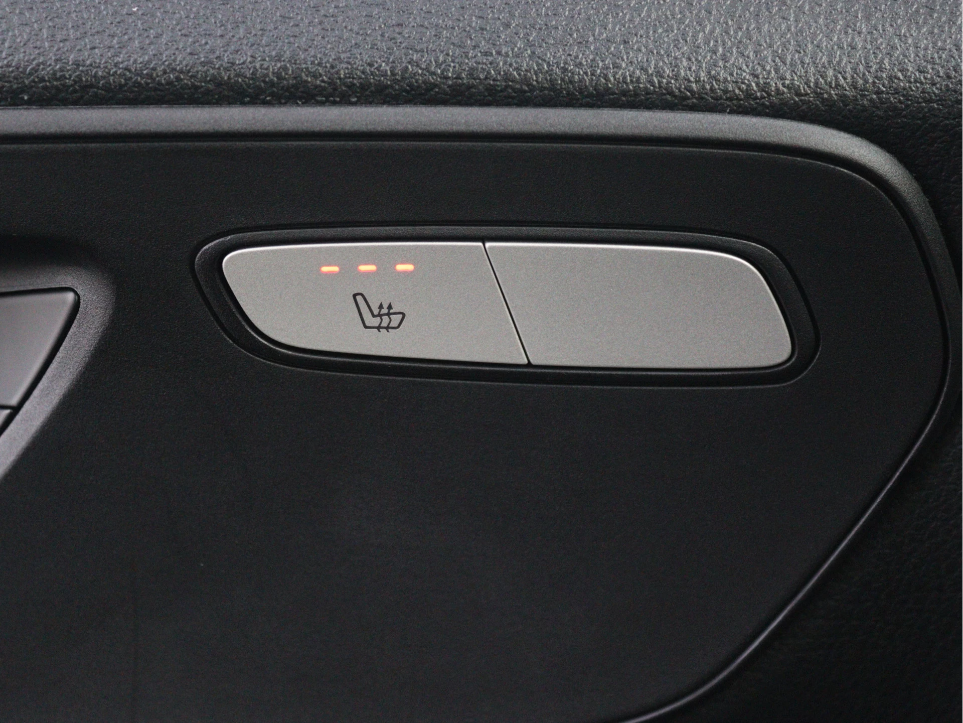 Mercedes-Benz-eVito-image-5