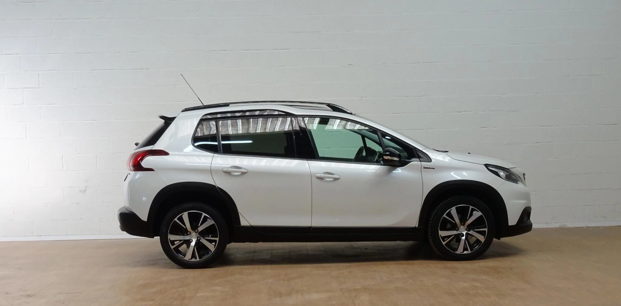 Peugeot 2008 1.2T GT Line automaat