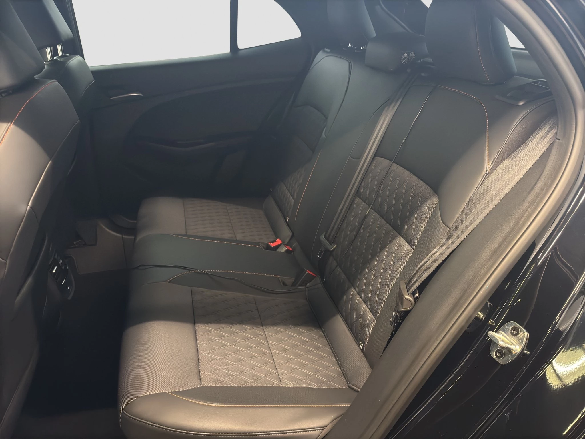 MG MG3 Luxury 1.5 Hybrid+ Aut. | LED | ACC | RFK | GJR | SHZ | PDC | LMF | Klima