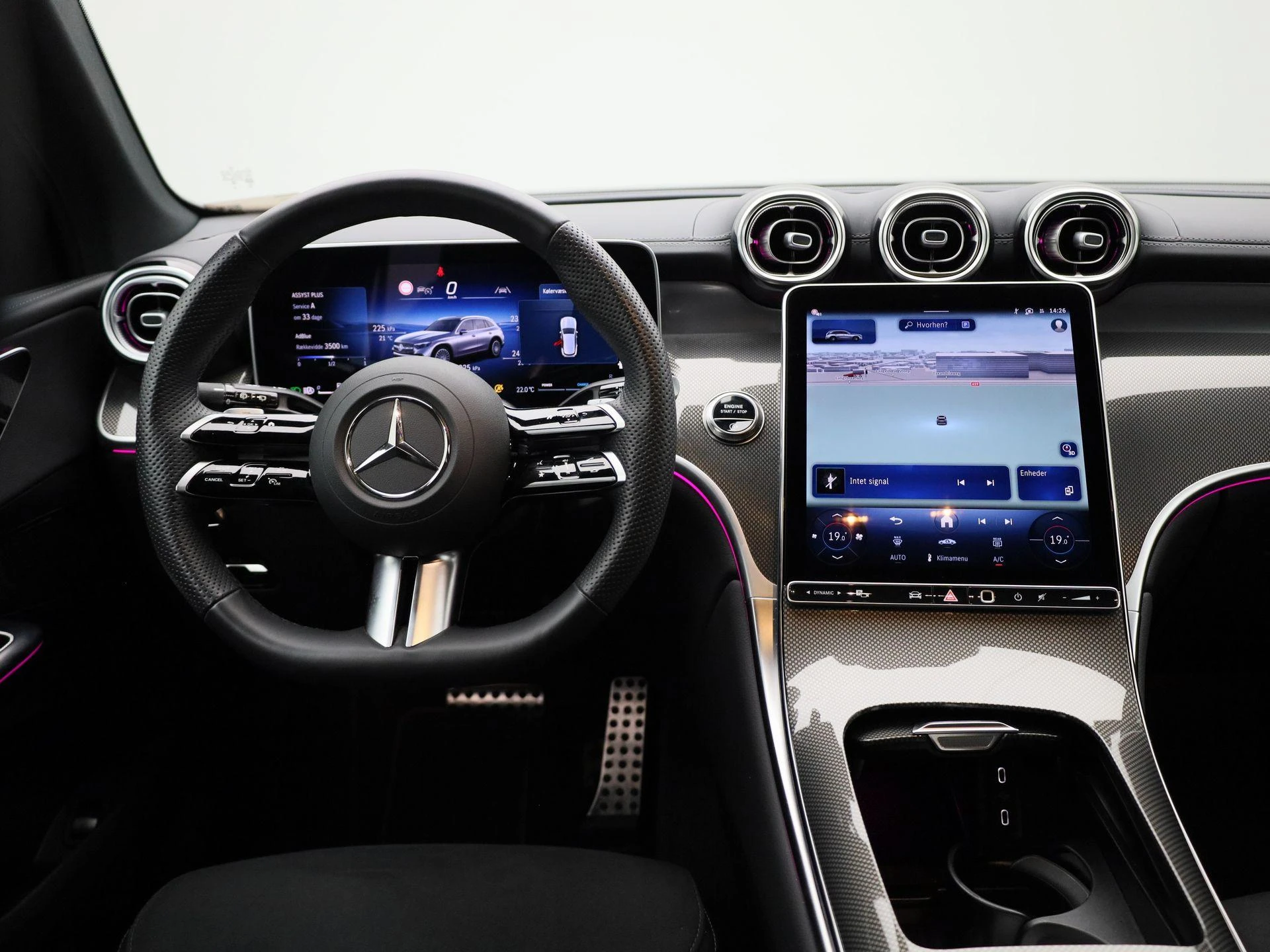 Mercedes-Benz-GLC-image-6