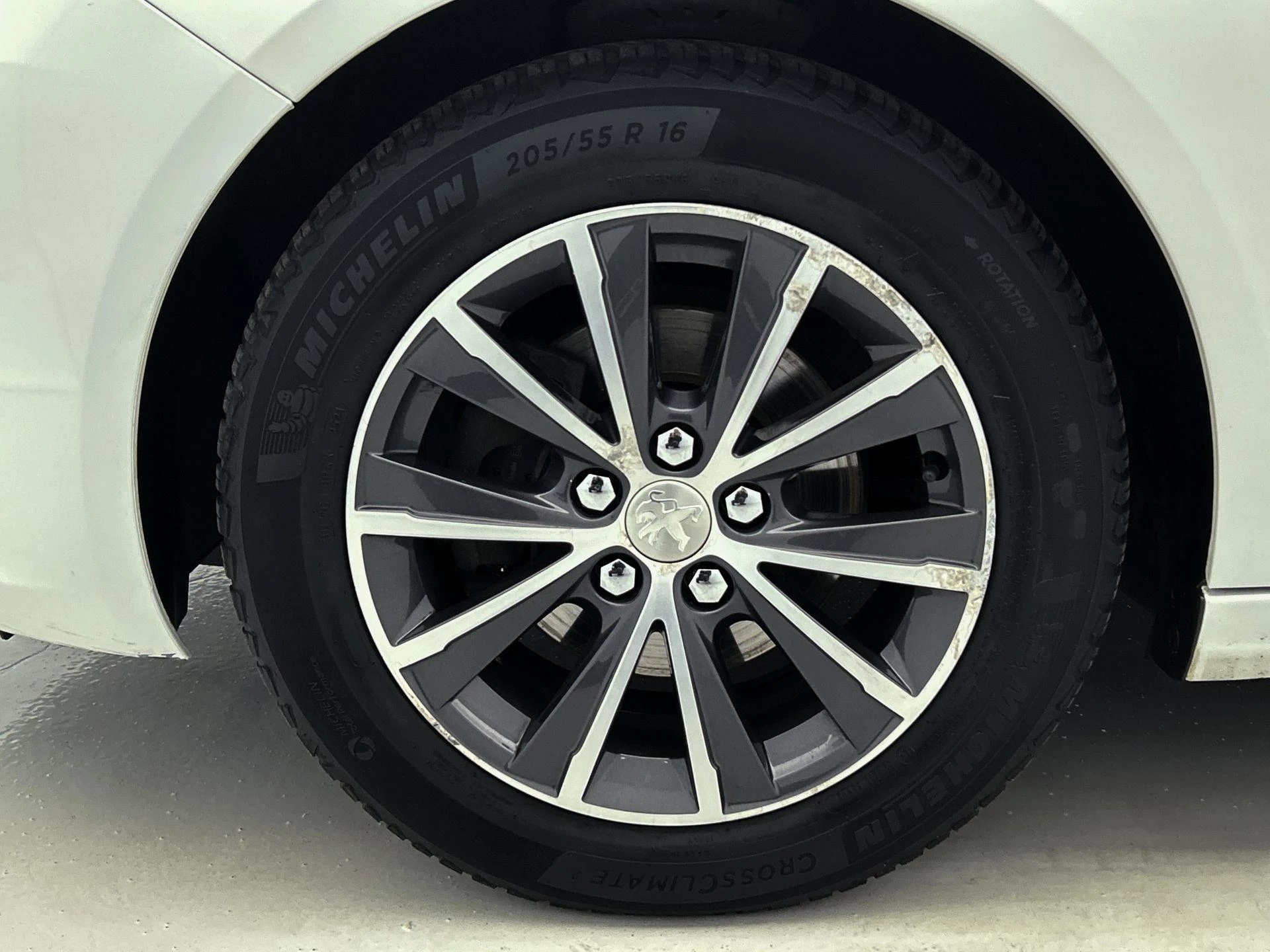 Peugeot-308-image-12
