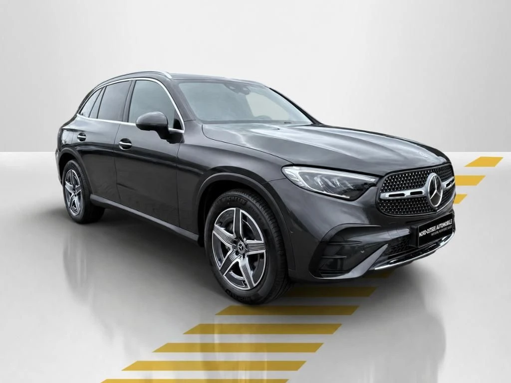 Mercedes-Benz-GLC 300 d-image-16