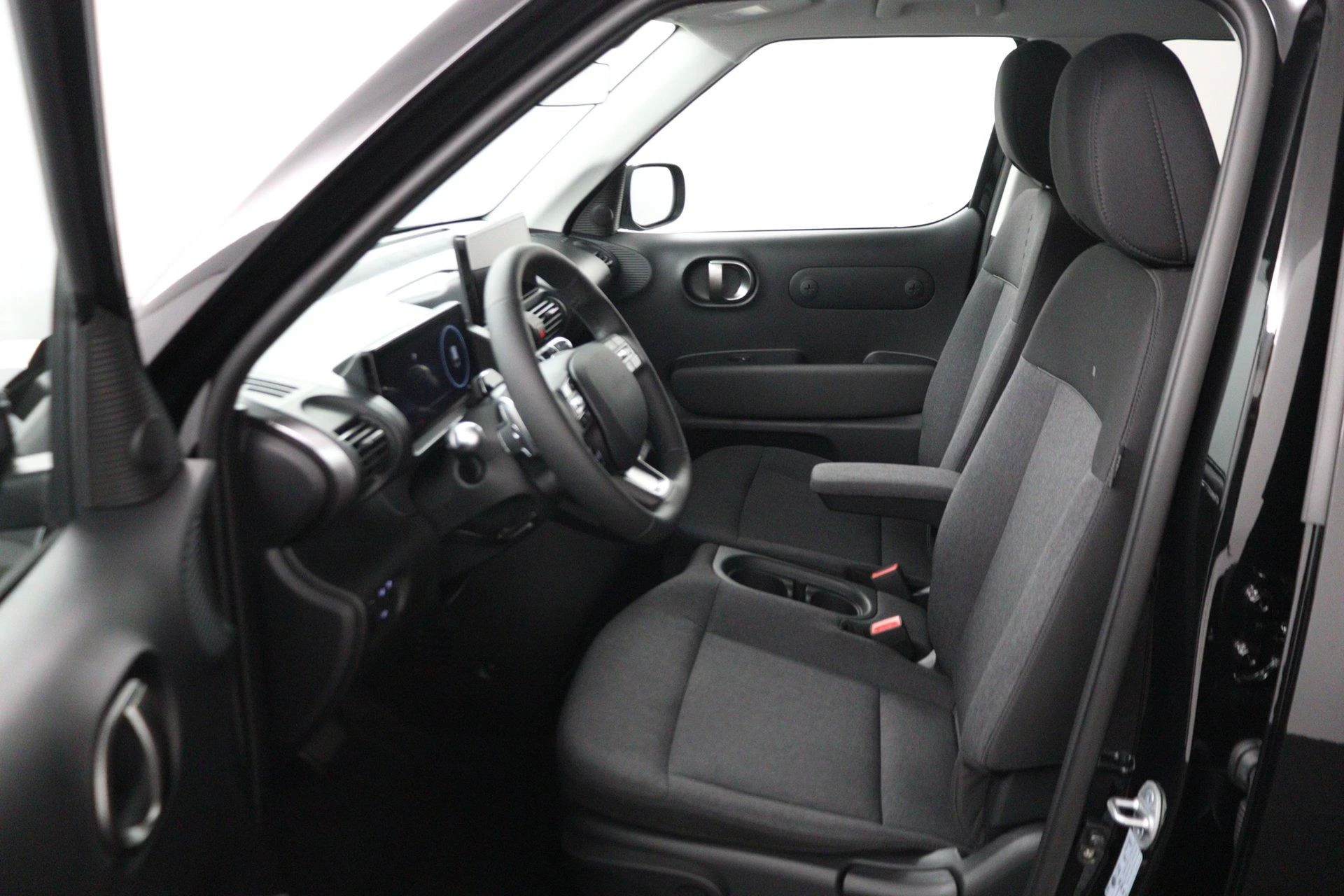 Hyundai-Inster-image-24