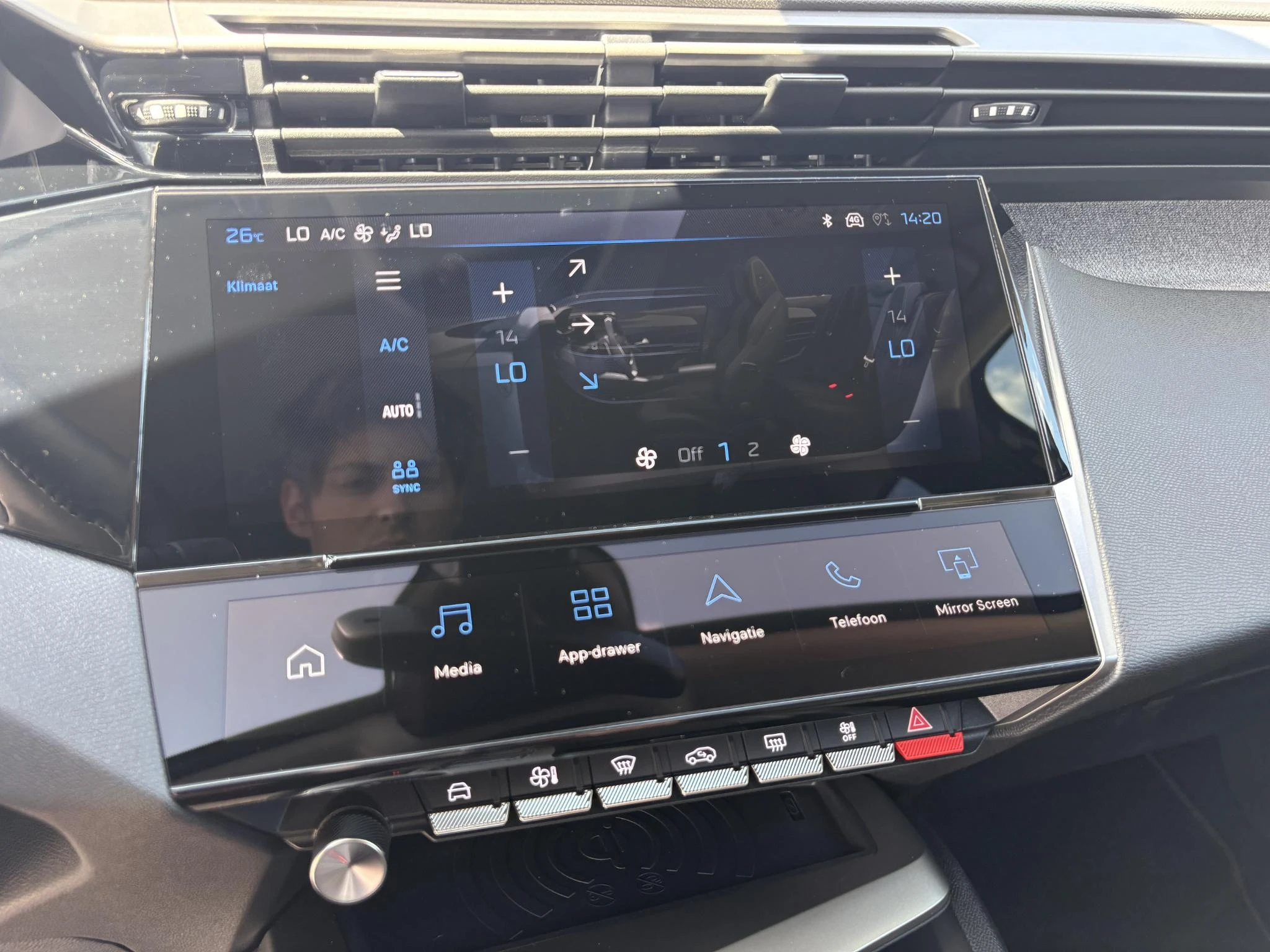 Peugeot-308-image-20