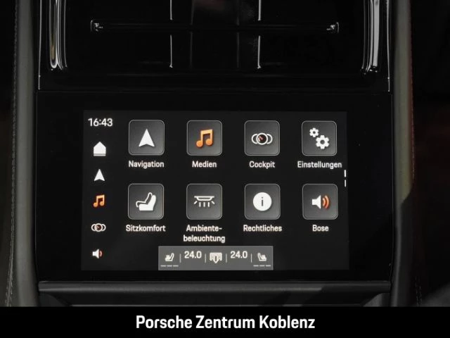 Porsche Panamera 4 E-Hybrid -