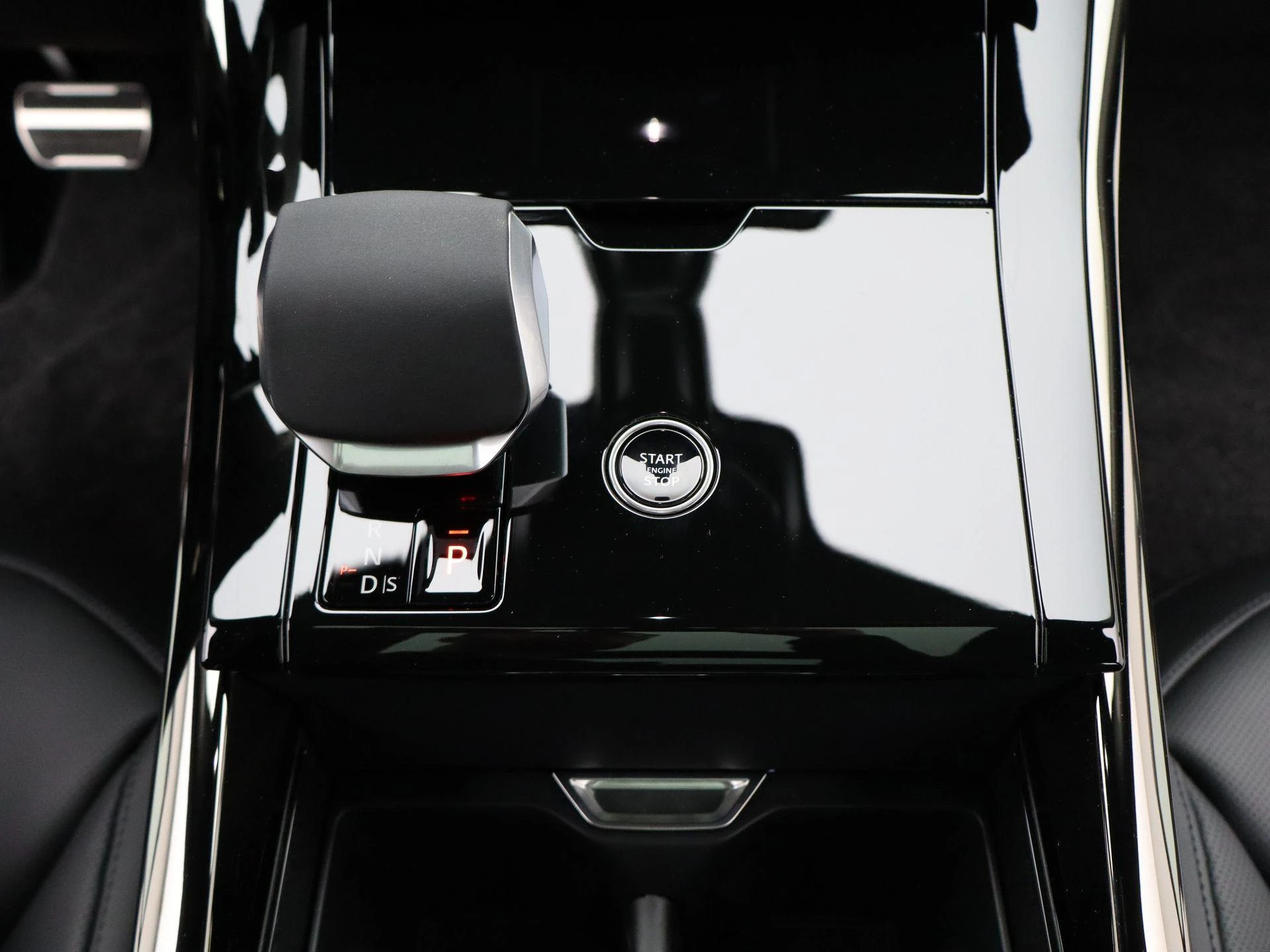 Land Rover-Range Rover Sport-image-20