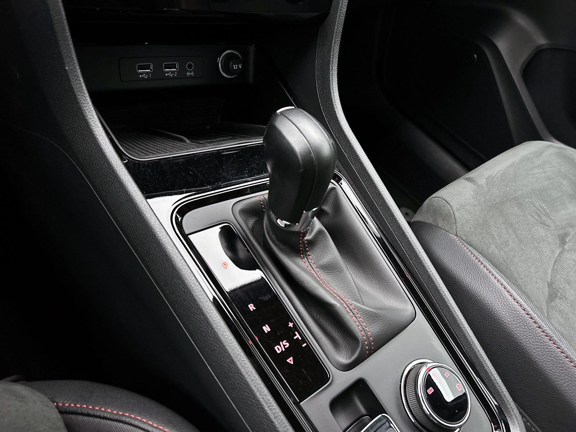 SEAT-Ateca-image-27
