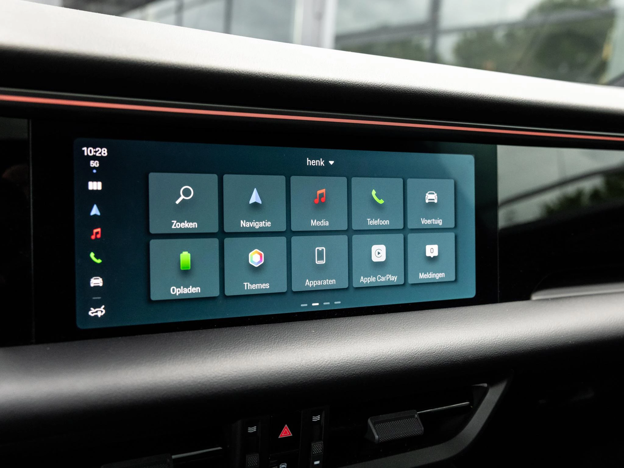Porsche-Macan-image-26