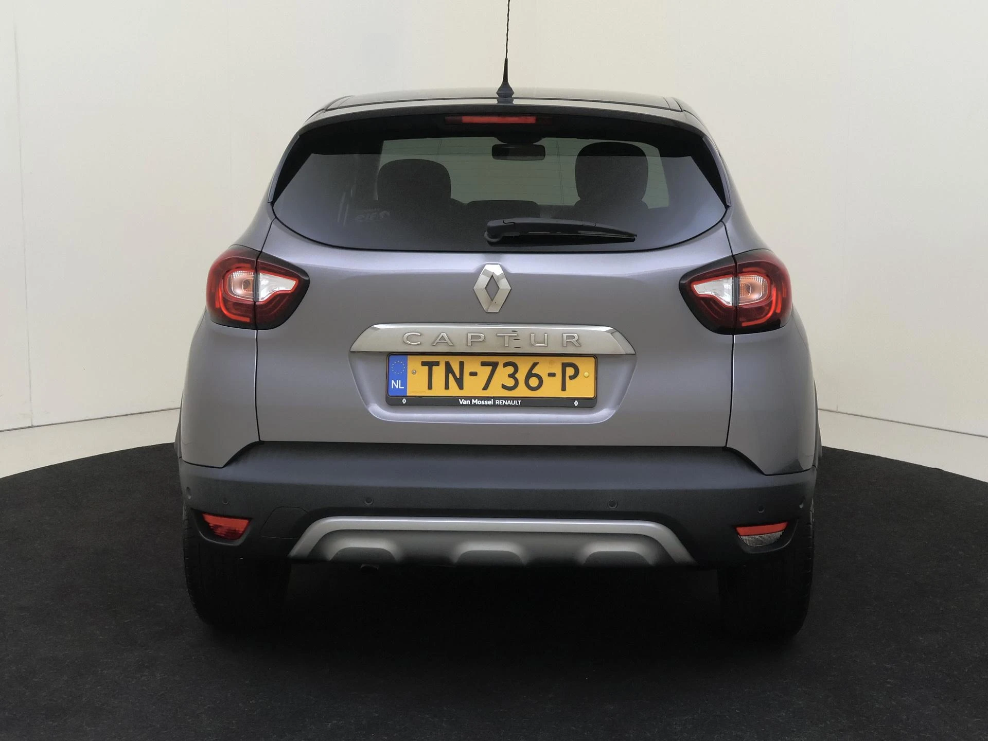 Renault-Captur-image-6