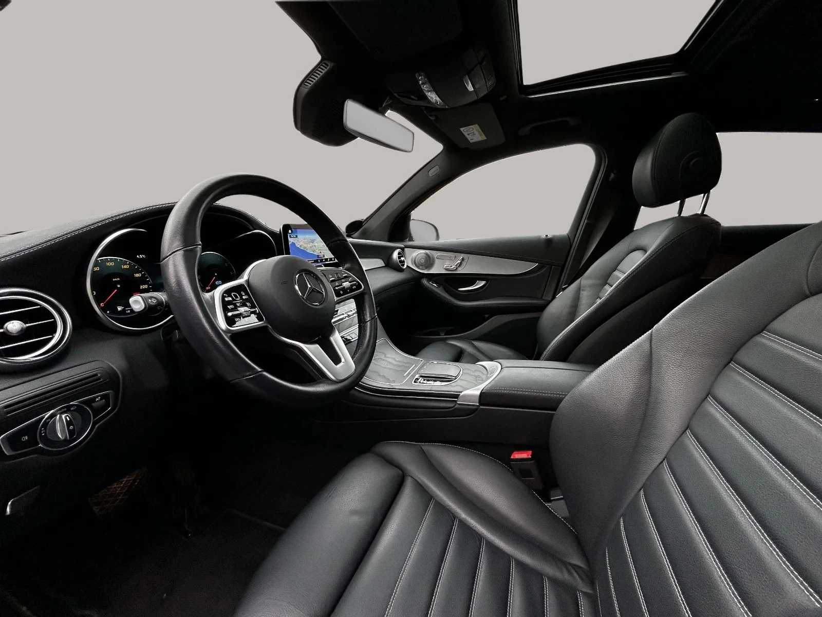 Mercedes-Benz-GLC-image-9