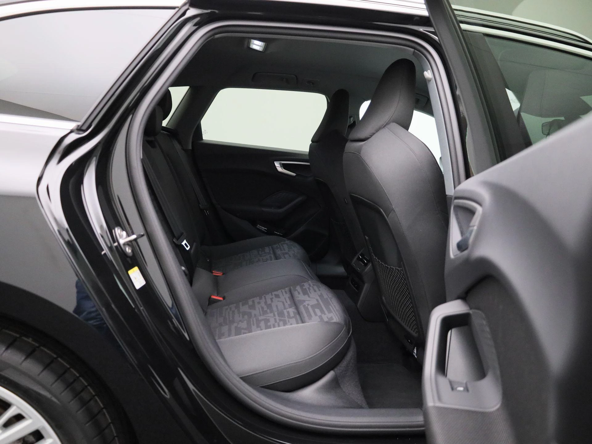 Audi A5 Avant 2.0 e-hybrid quattro S edition