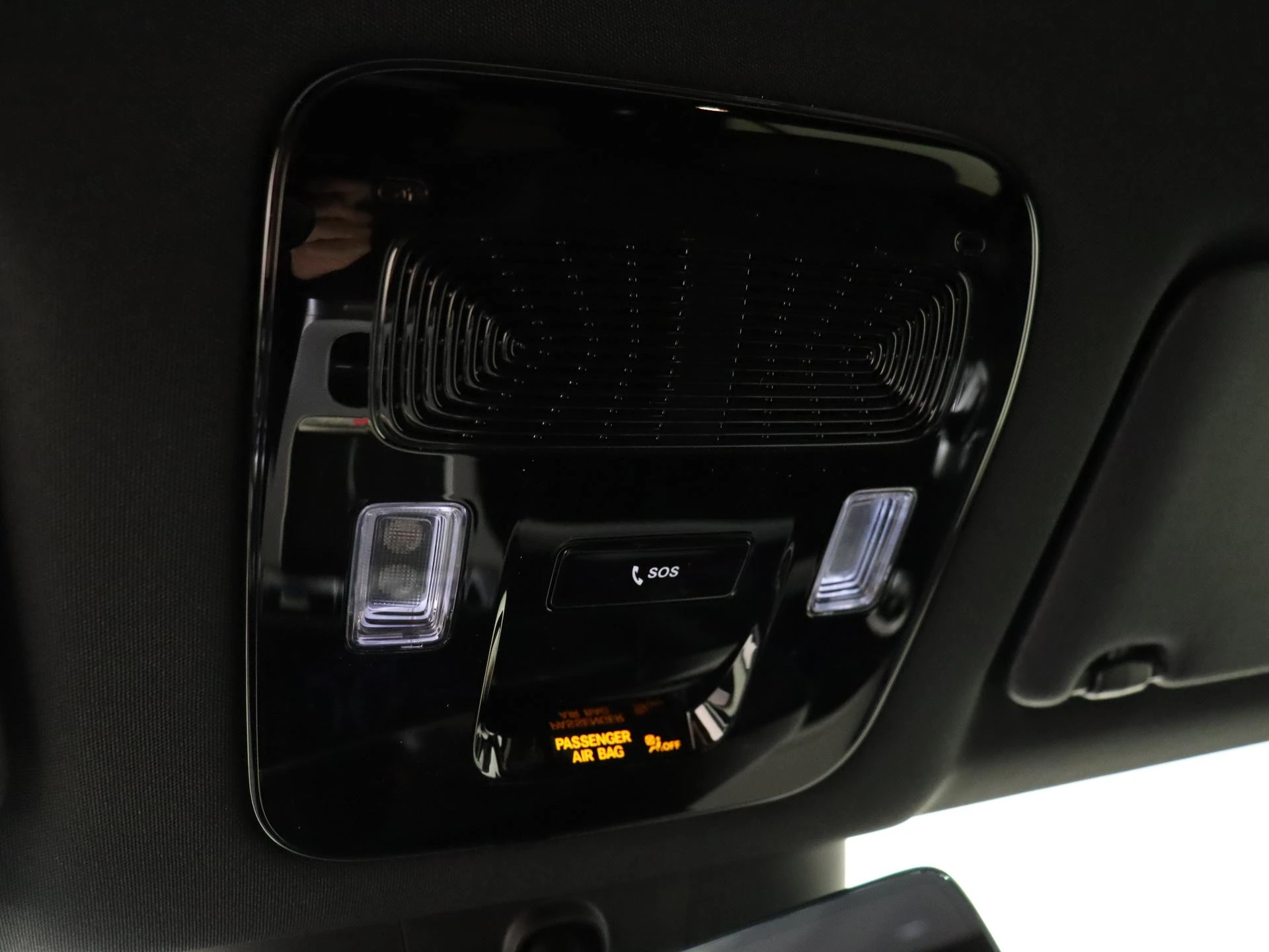 Mercedes-Benz-GLC-image-23