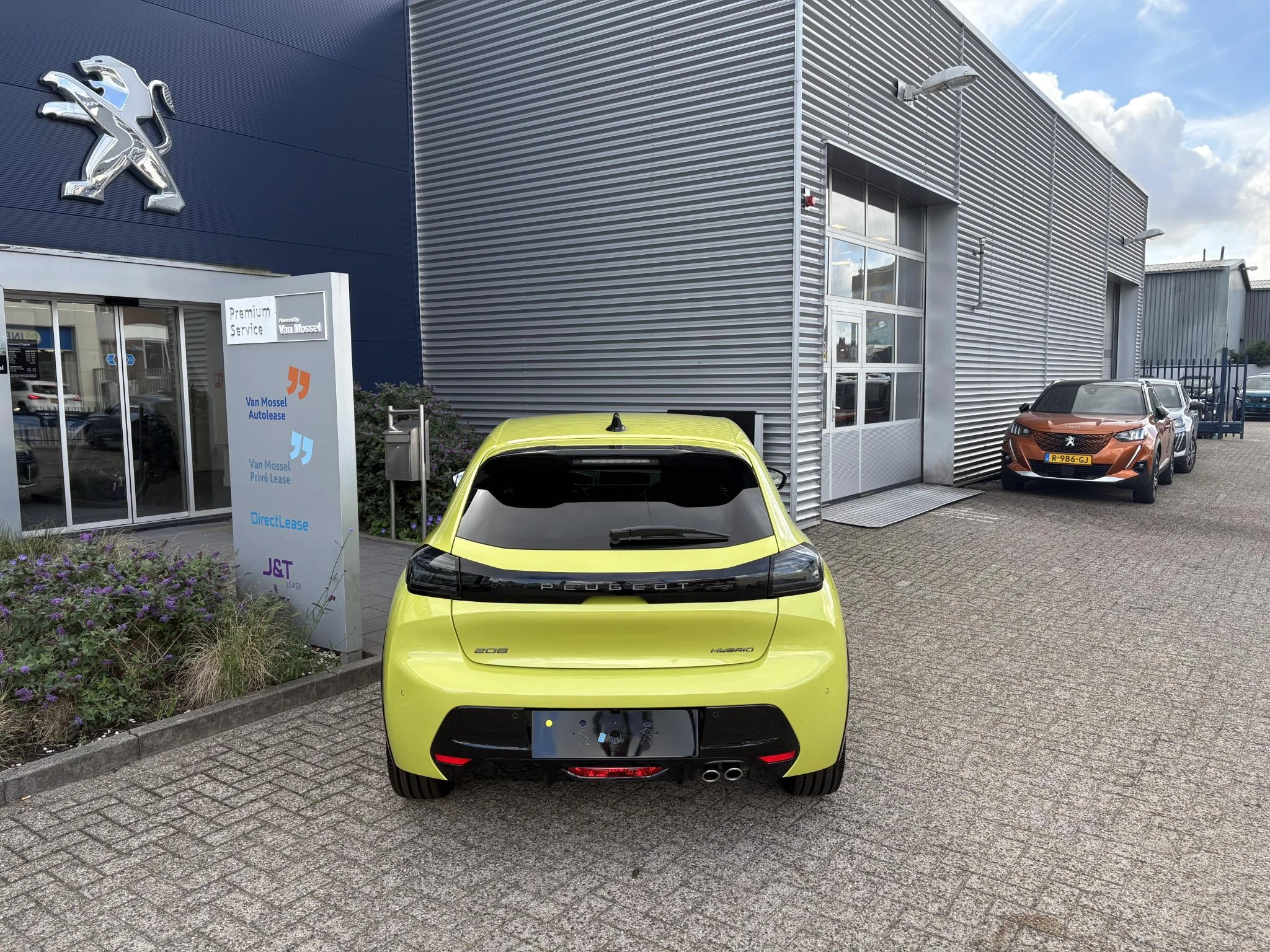 Peugeot-208-image-4