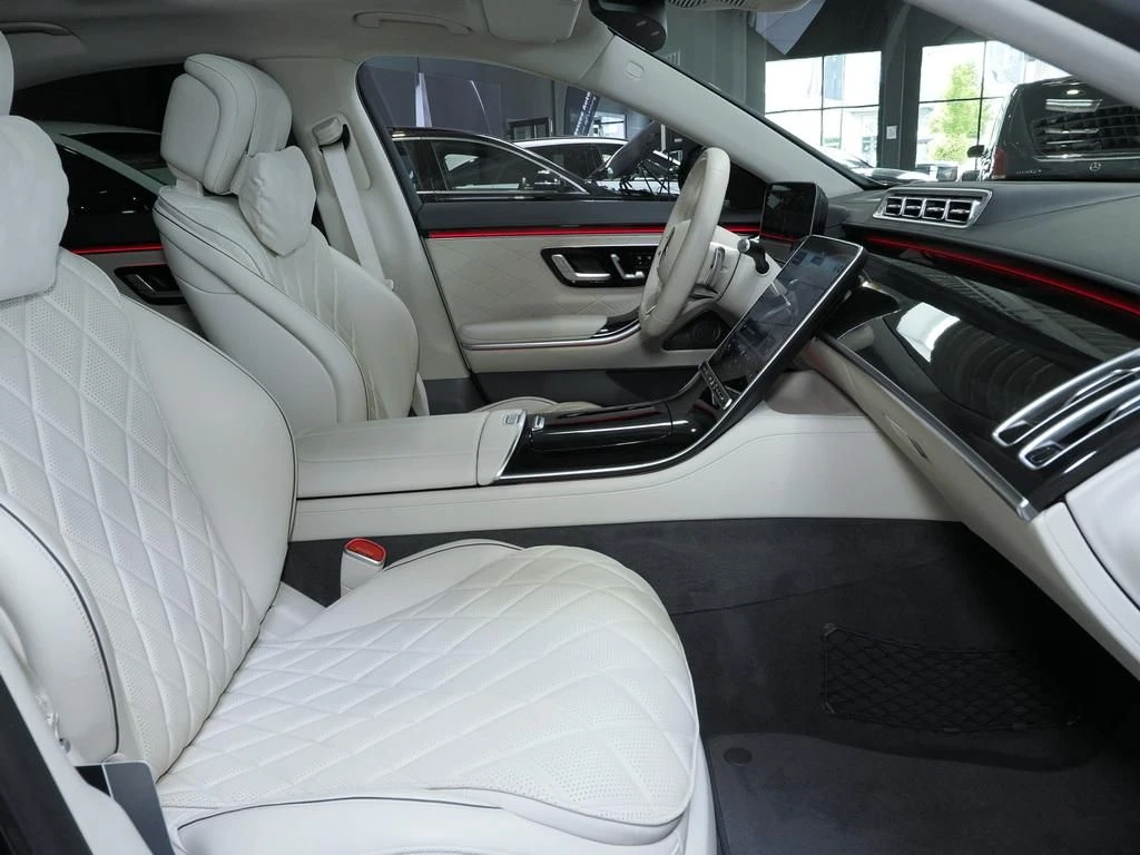 Mercedes-Benz-S-Klasse 400 d-image-13