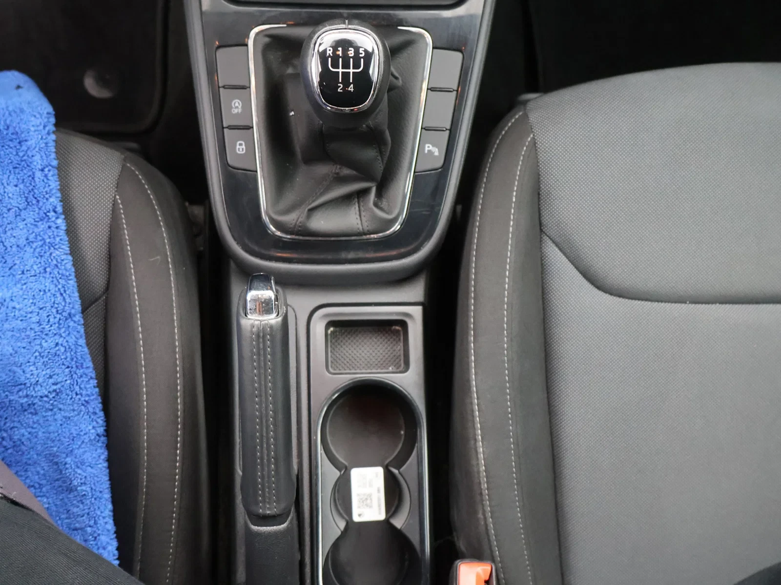 Škoda Fabia Fabia 1.0i Selection *APP CONNECT*PDC*ZETELVERWARMING*DIGITAL DASHBOARD*...